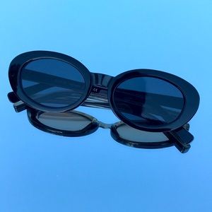 Black sunglasses